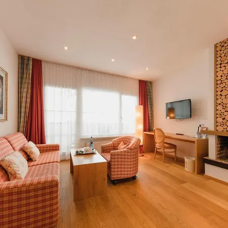 Schwarzer Adler - Sport & Hotel