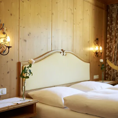 Hotel Schwarzer Adler - Sport&spa St. Anton am Arlberg