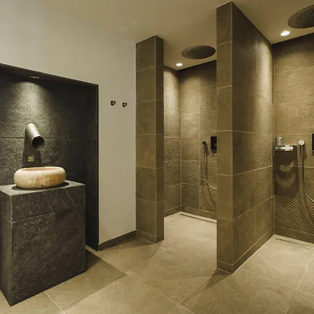 Schwarzer Adler - Sport&spa Hotel St. Anton am Arlberg