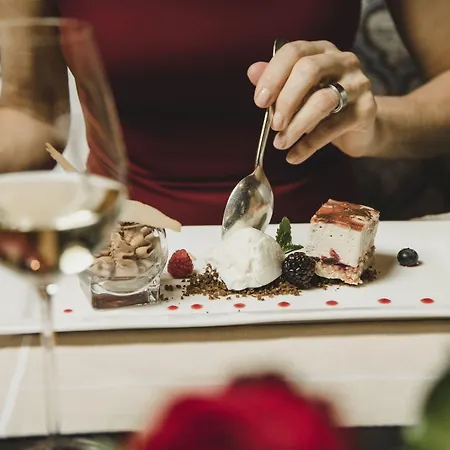 Schwarzer Adler - Sport & Hotel Sankt Anton am Arlberg