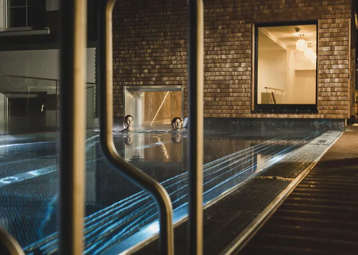 Schwarzer Adler - Sport & Hotel 4*