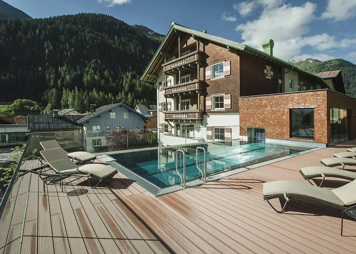 Schwarzer Adler - Sport & Sankt Anton am Arlberg