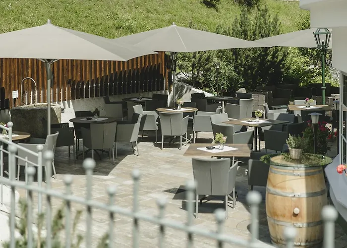 Hotel Schwarzer Adler - Sport & 4*