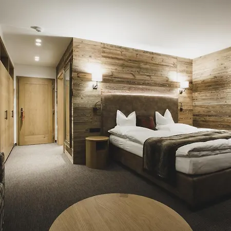 Schwarzer Adler - Sport&spa Hotel 4*