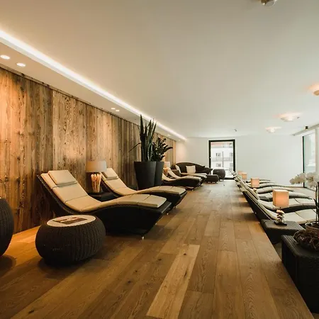 Schwarzer Adler - Sport&spa