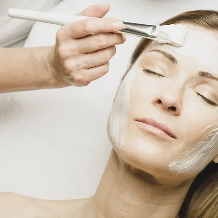 Schwarzer Adler - Sport & 4*